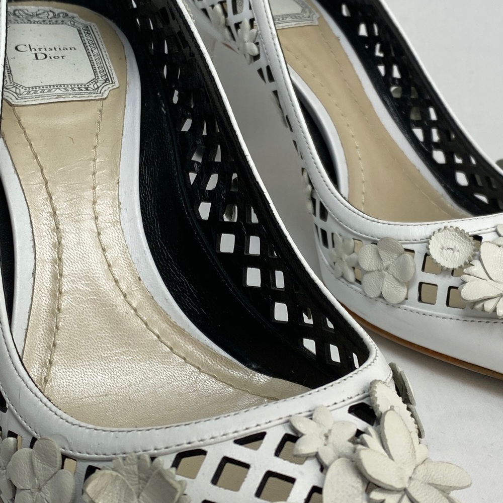 Christian Dior 'flore Laser Cut' Pumps - Picture 11 of 13